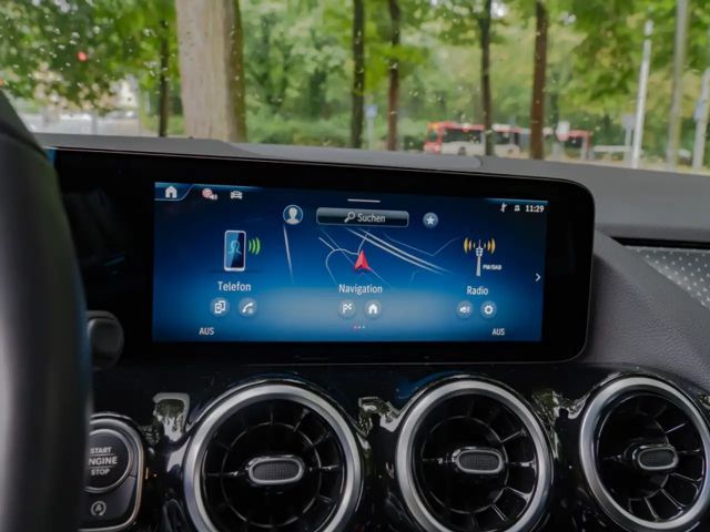 Mercedes-Benz B 180 Progressive