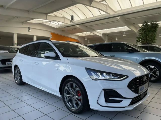 Ford Focus ST Line