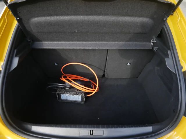 Peugeot E-208 Allure Pack