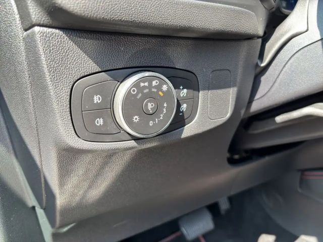 Ford Focus EcoBoost ST Line Wagon