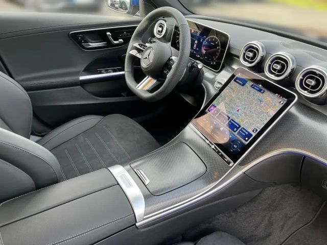 Mercedes-Benz C 180 AMG Line Sedan