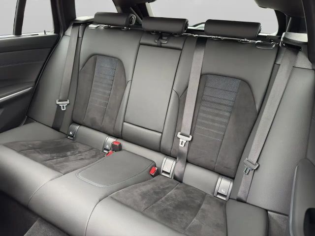 BMW 320 320d M-Sport Touring xDrive