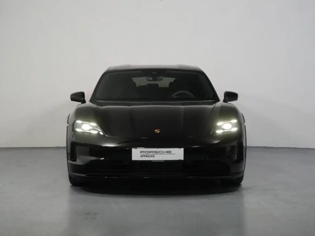 Porsche Taycan 4 Cross Turismo