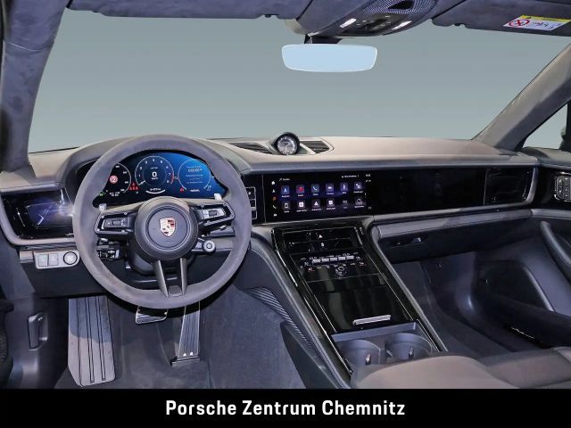 Porsche Panamera 4 GTS