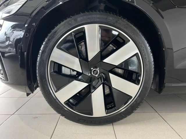 Volvo S60 AWD Dark Recharge Ultimate