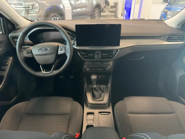 Ford Focus Titanium Wagon