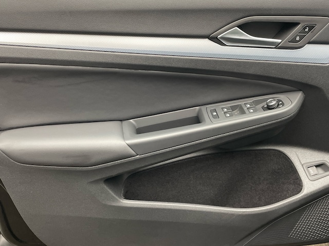 Volkswagen Golf 1.5 eTSI Golf VIII Variant