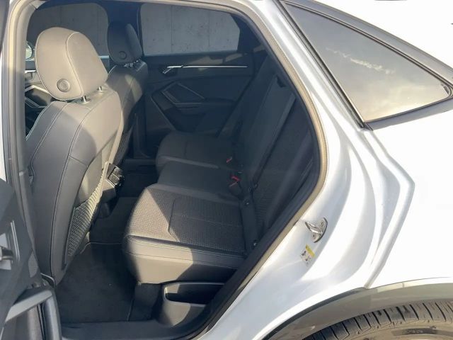 Audi Q3 45 TFSI Hybride S-Line