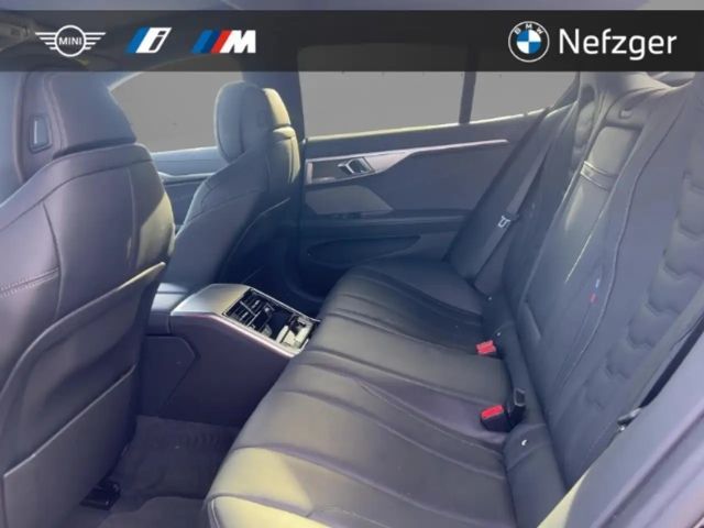 BMW M850 Coupé Gran Coupé Sedan xDrive