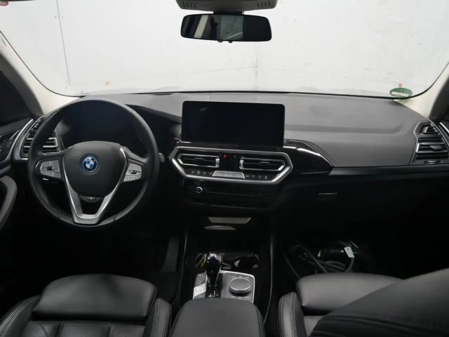 BMW X3 xDrive30e