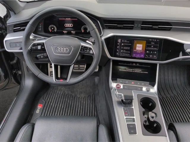 Audi S6 Avant Quattro