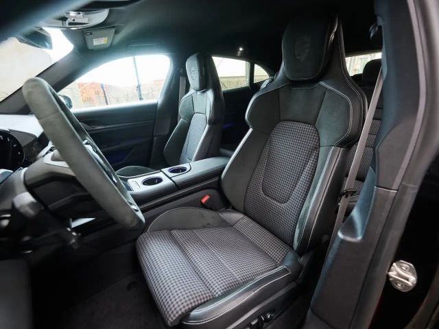 Porsche Taycan Sport Turismo