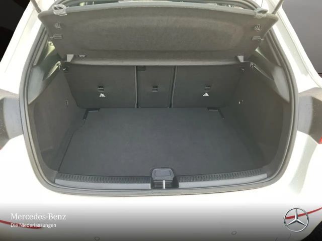 Mercedes-Benz A 200 Progressive