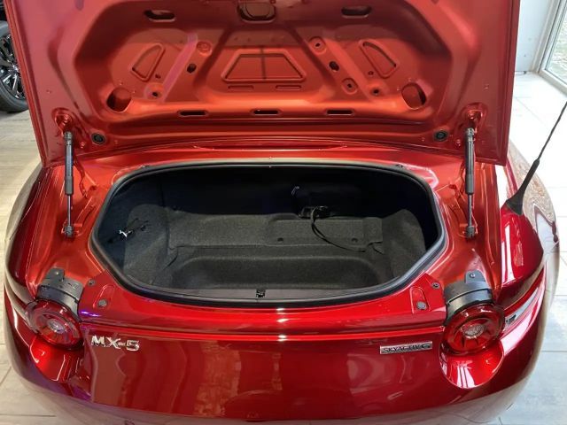 Mazda MX-5 Exclusive-line SkyActiv