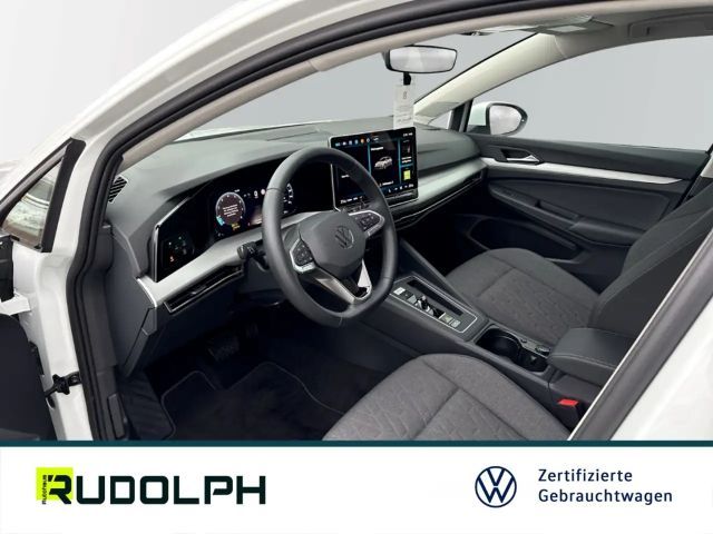 Volkswagen Golf 1.5 eTSI DSG Golf VIII Life
