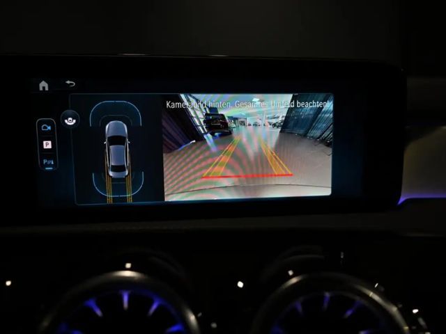 Mercedes-Benz A 200 AMG Line