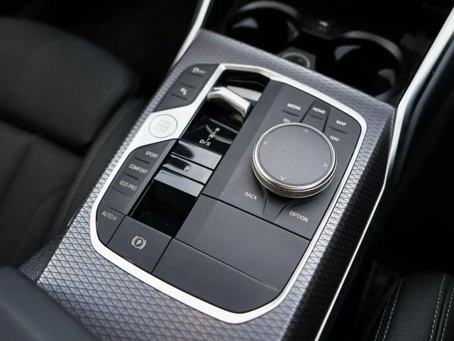 BMW 320 320d M-Sport Touring