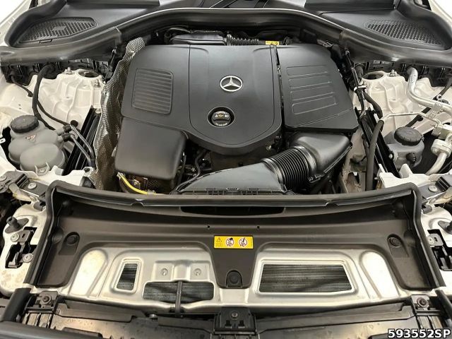 Mercedes-Benz GLC 300 4MATIC AMG Line