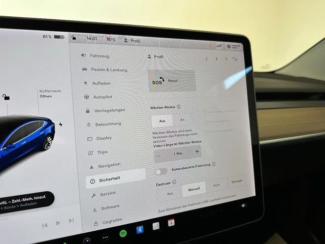 Tesla Model 3 AWD Long Range