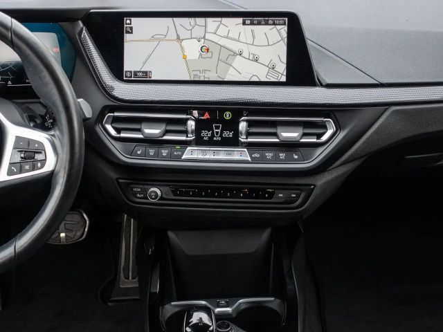 BMW 118 118i M-Sport Sedan