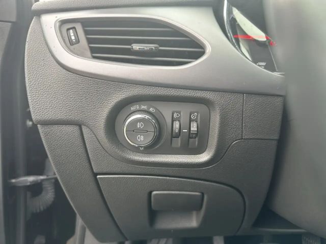 Opel Astra Business Sports Tourer Turbo