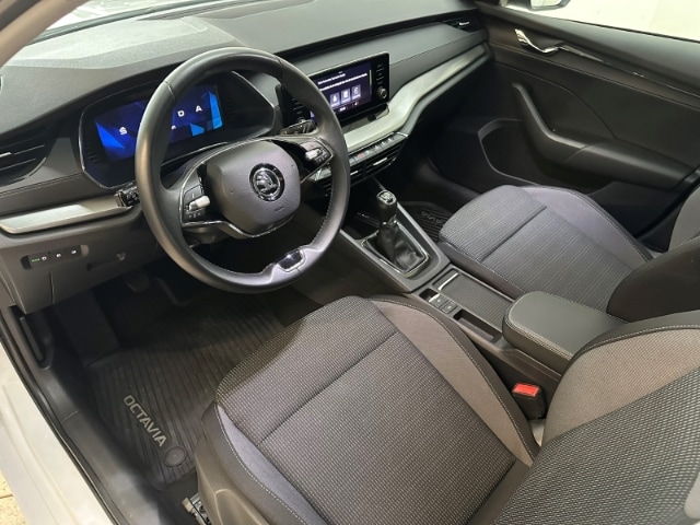 Skoda Octavia 1.5 TSI Ambition Combi