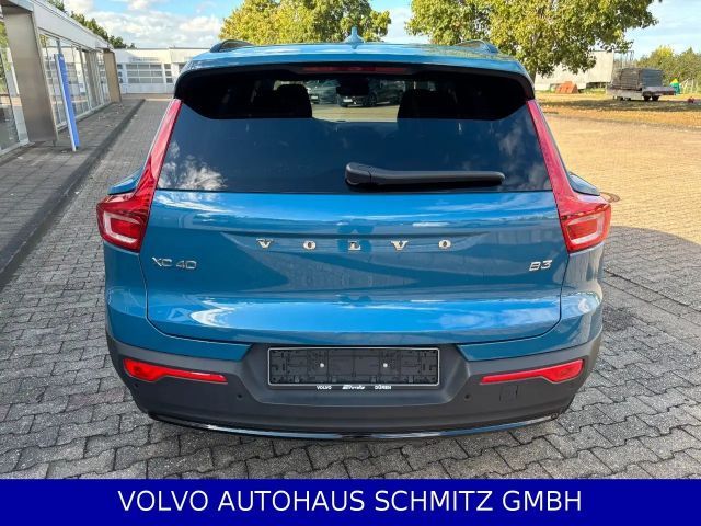 Volvo XC40 Dark Plus