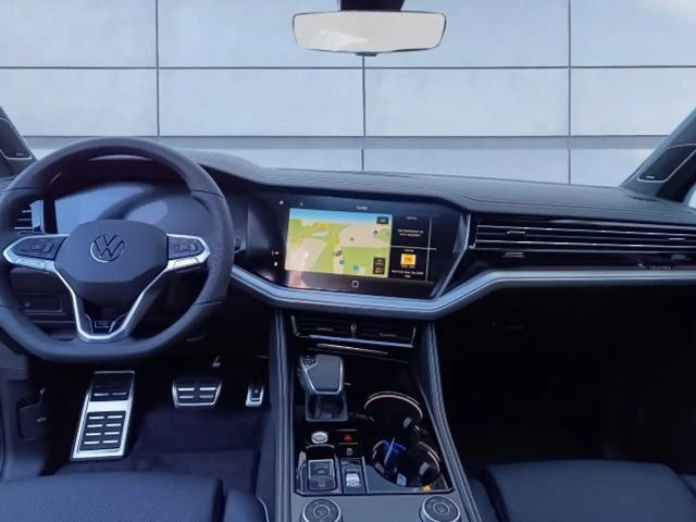 Volkswagen Touareg 4Motion R-Line