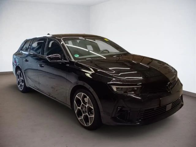 Opel Astra Sports Tourer Ultimate