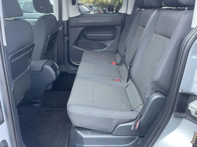 Volkswagen Caddy 1.5 TSI DSG