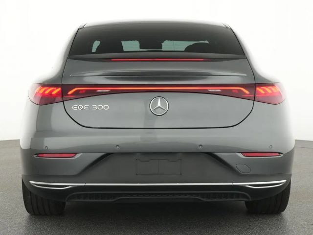 Mercedes-Benz EQE 300 Business Line Sedan
