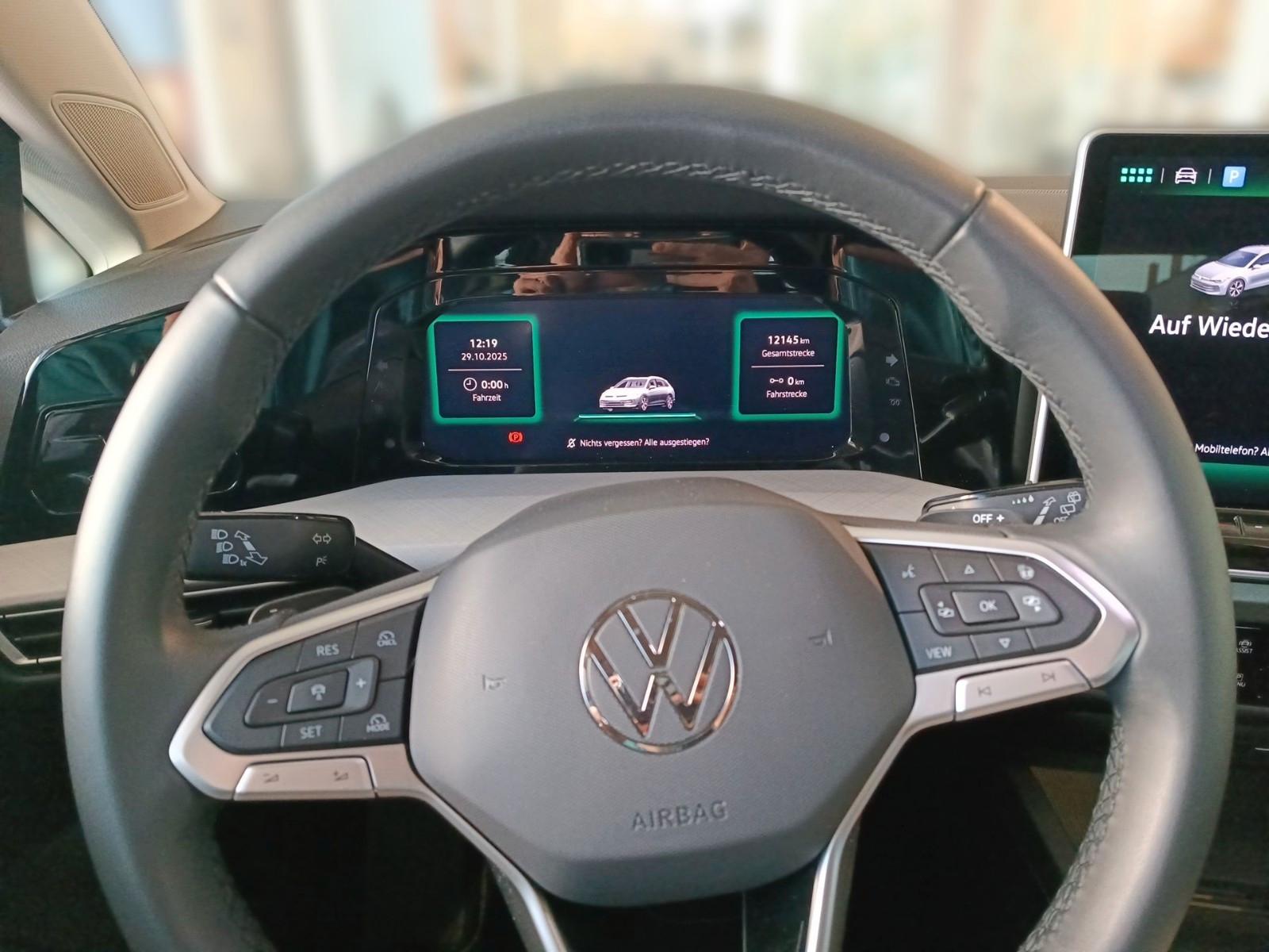 Volkswagen Golf 1.5 eTSI Golf VIII Variant