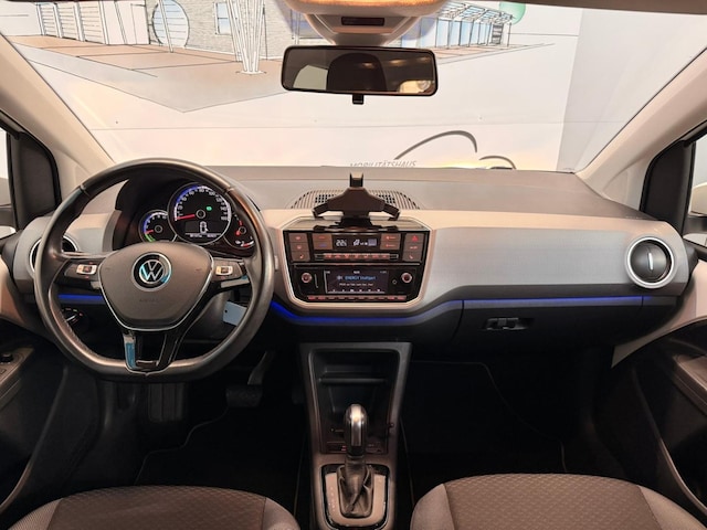 Volkswagen e-up! Active