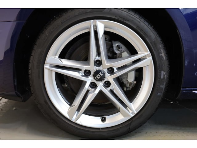 Audi A4 40 TDI Avant S-Tronic