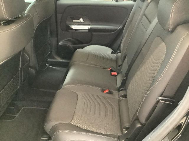 Mercedes-Benz GLB 220 4MATIC