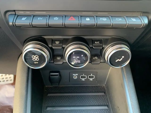 Renault Captur E-Tech RS