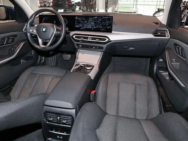 BMW 320 320i Touring