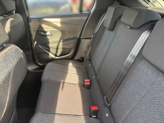 Peugeot 208 Executive