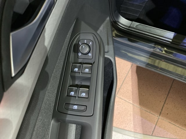 Volkswagen Golf 1.5 TSI Golf VIII