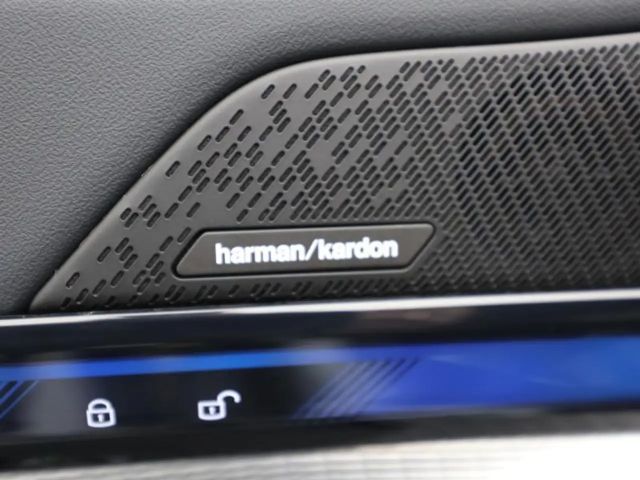 BMW i5 M-Sport Sedan