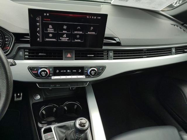 Audi A4 35 TFSI Avant S-Line