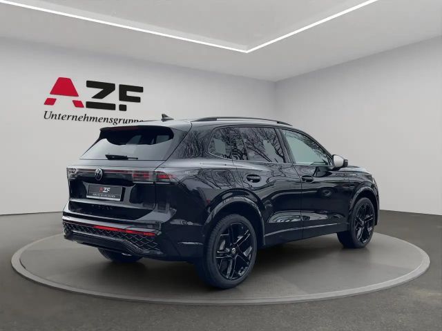 Volkswagen Tiguan 4Motion DSG R-Line