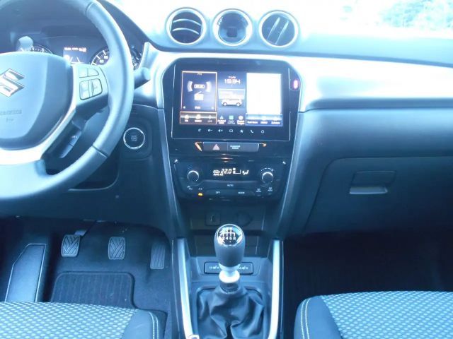 Suzuki Vitara AllGrip Hybrid Shine