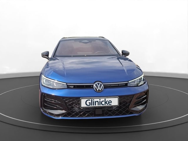 Volkswagen Passat DSG R-Line