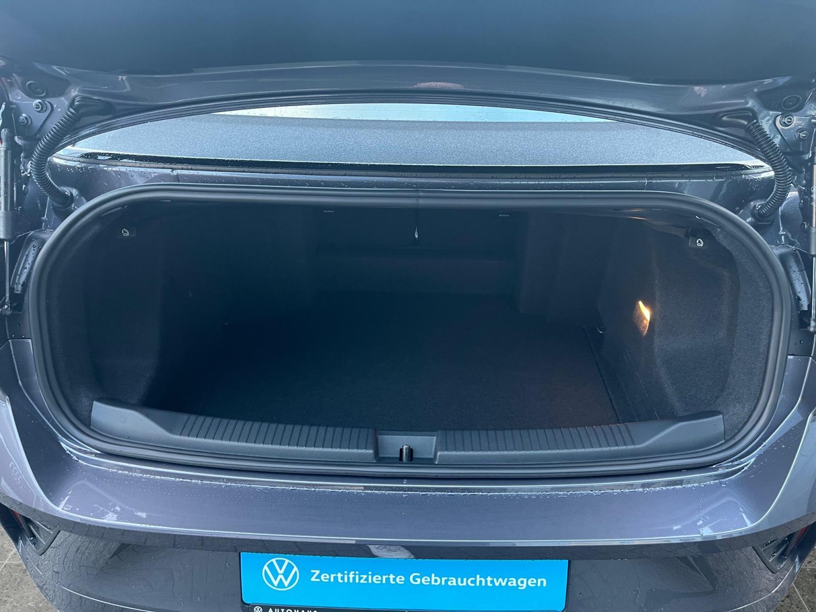 Volkswagen T-Roc 1.5 TSI Cabriolet R-Line