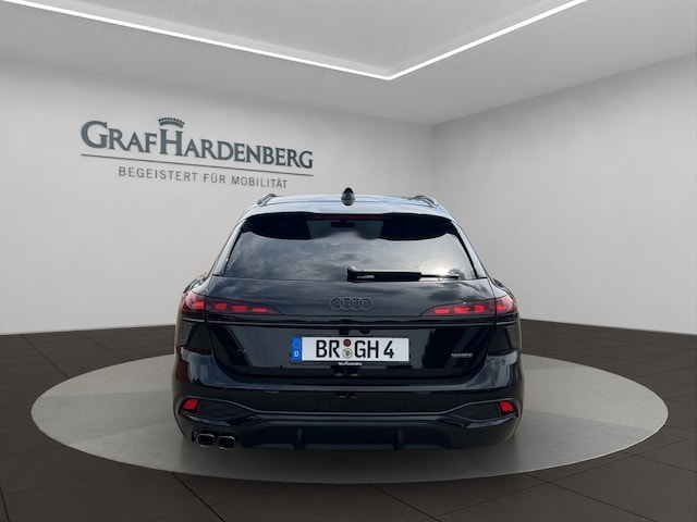 Audi A6 Avant Quattro S-Tronic