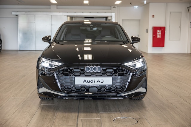 Audi A3 30 TFSI S-Tronic Sedan