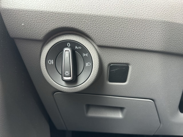 Volkswagen Caravelle 2.0 TDI Lang T6