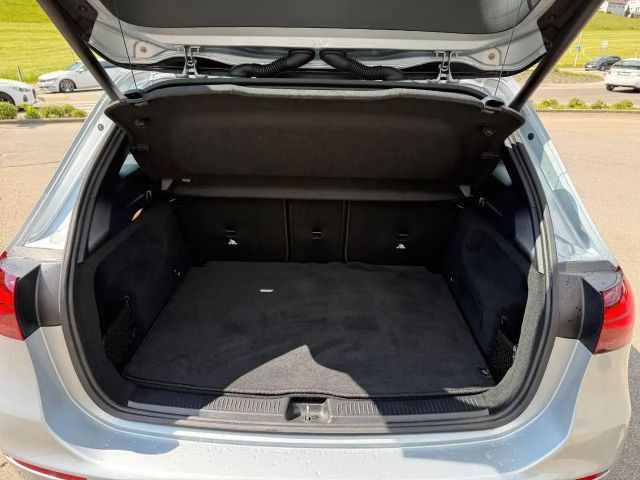 Mercedes-Benz B 180 Totwinkel / Winter-Paket / Kamera /  MBUX