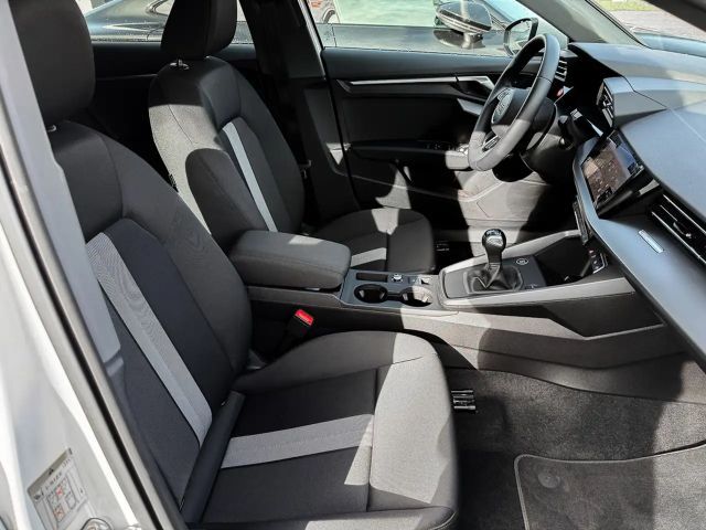 Audi A3 35 TFSI Sedan Sportback